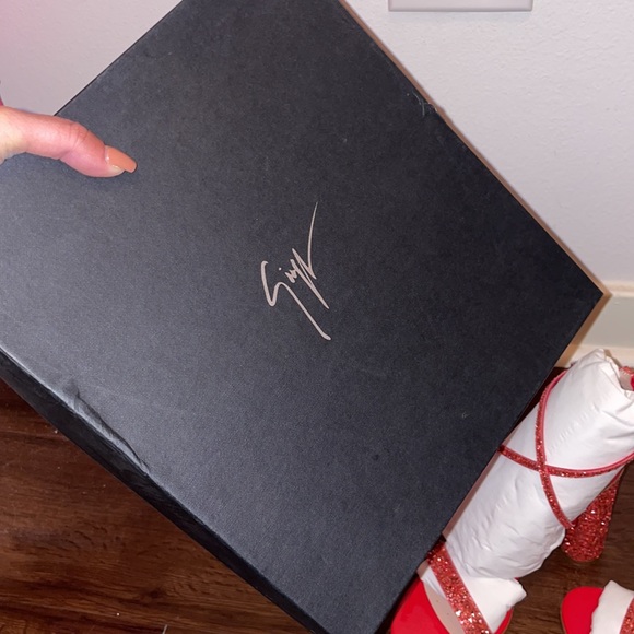 🎉HP x2🎉 Giuseppe Zanotti block glitter heel - Picture 6 of 8